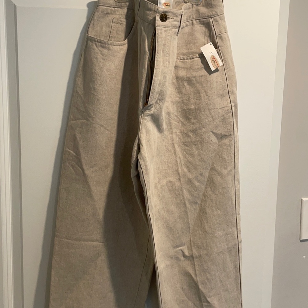 Cream colored loose fitting work pants!